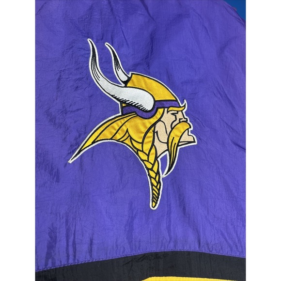 Minnesota Vikings Game Day /Logo 7 purple puffer hooded Jacket Large 14-16 Youth - Picture 16 of 16